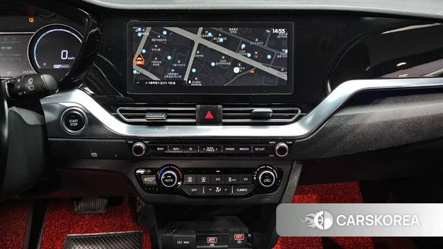 Kia Niro Plus 2022 Белый из Кореи, фото 5