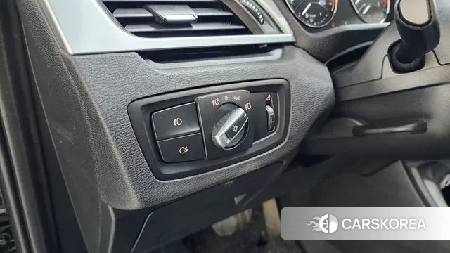 BMW X1 (F48) 2020 Черный из Кореи, фото 5