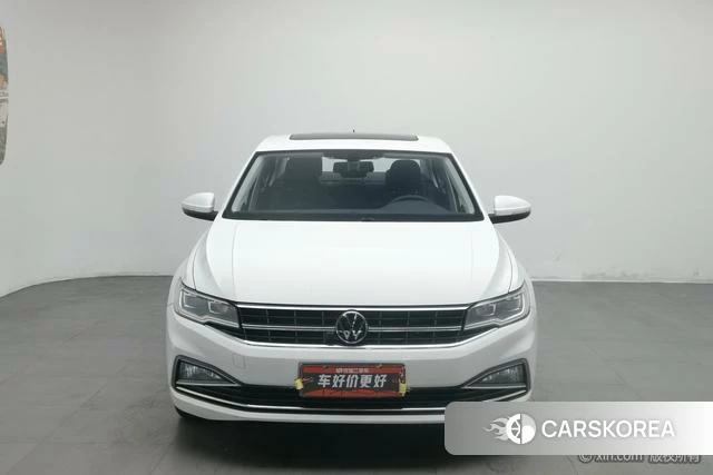 Volkswagen Bora 2021 Белый из Китая, фото 5