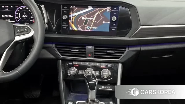 Volkswagen 7th Generation of Jetta 2023 Красный из Кореи, фото 5