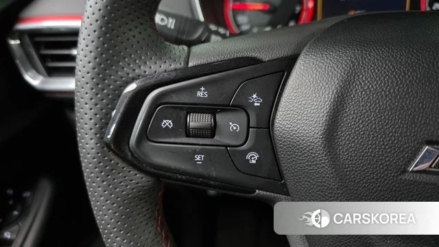 Chevrolet (GM Daewoo) Trailblazer 2021 Белый из Кореи, фото 5