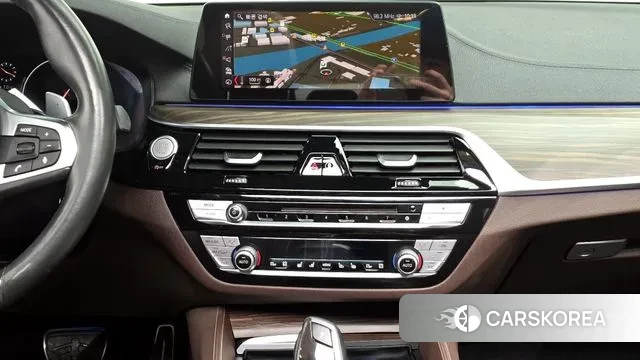 BMW 5 Series (G30) 2019 Серый из Кореи, фото 5