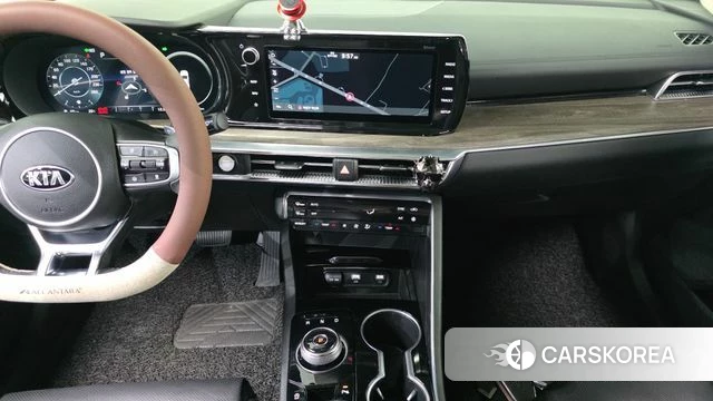 Kia K5 3rd generation 2021 Серый из Кореи, фото 5