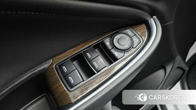 Chevrolet (GM Daewoo) The New Malibu 2020 Белый из Кореи, фото 5