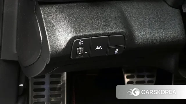 Hyundai Avante (CN7) 2021 Серебристо-серый из Кореи, фото 5