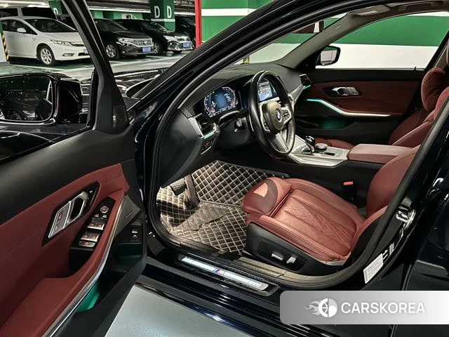 BMW 3 series 2022 Черный из Китая, фото 5