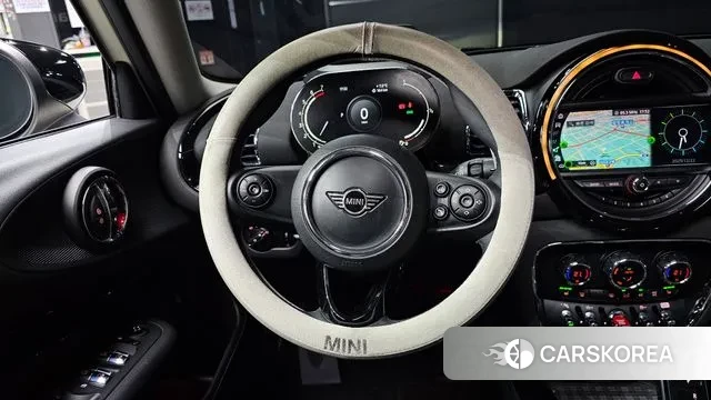 Mini Cooper Clubman 2020 Жемчужный цвет из Кореи, фото 5