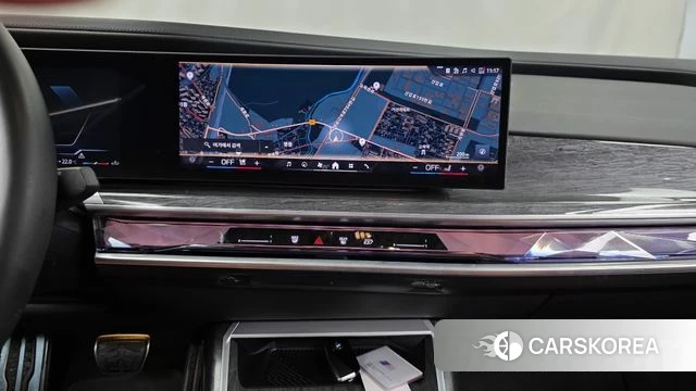BMW 7 Series (G70) 2023 Серебряный двухцветный из Кореи, фото 5