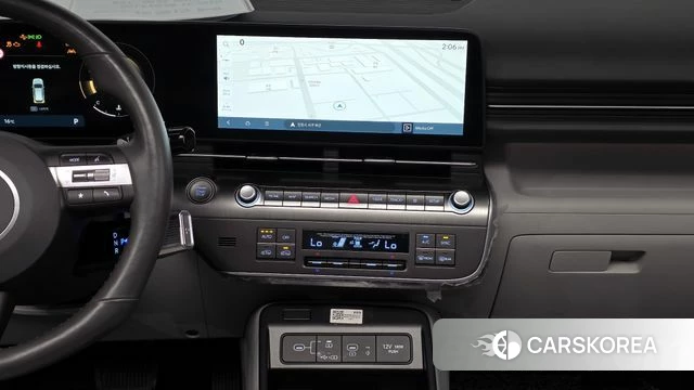 Hyundai Kona (SX2) 2023 Белый из Кореи, фото 5