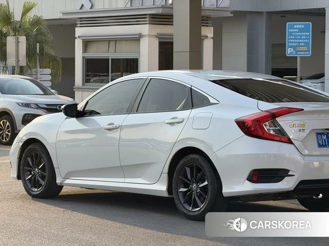 Honda Civic 2021 Белый из Китая, фото 5