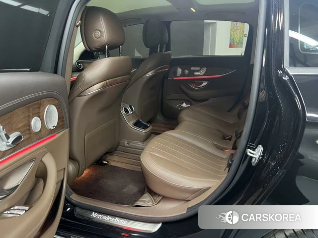 Mercedes-Benz E-class 2023 Черный из Китая, фото 5