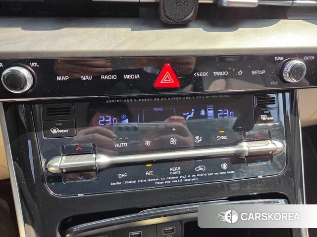 Kia Carnival 4th generation 2023 Белый из Кореи, фото 5