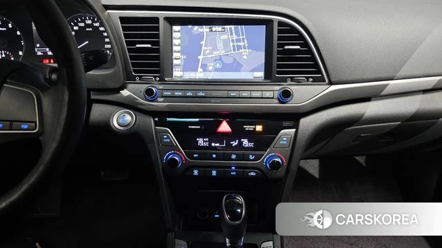 Hyundai Avante AD 2018 Белый из Кореи, фото 5
