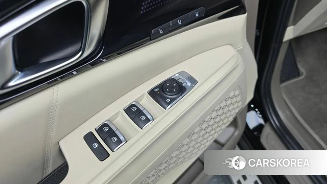 Kia The New Carnival 4th Generation 2024 Черный из Кореи, фото 5