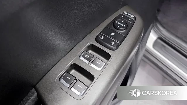 Kia Sportage The Bold 2018 Белый из Кореи, фото 5