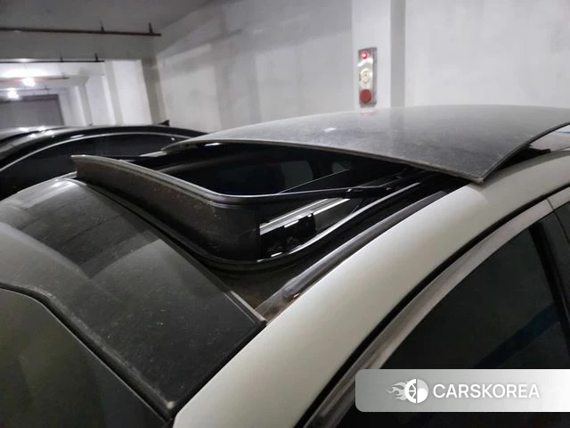 Kia K5 3rd generation 2019 Белый из Кореи, фото 5