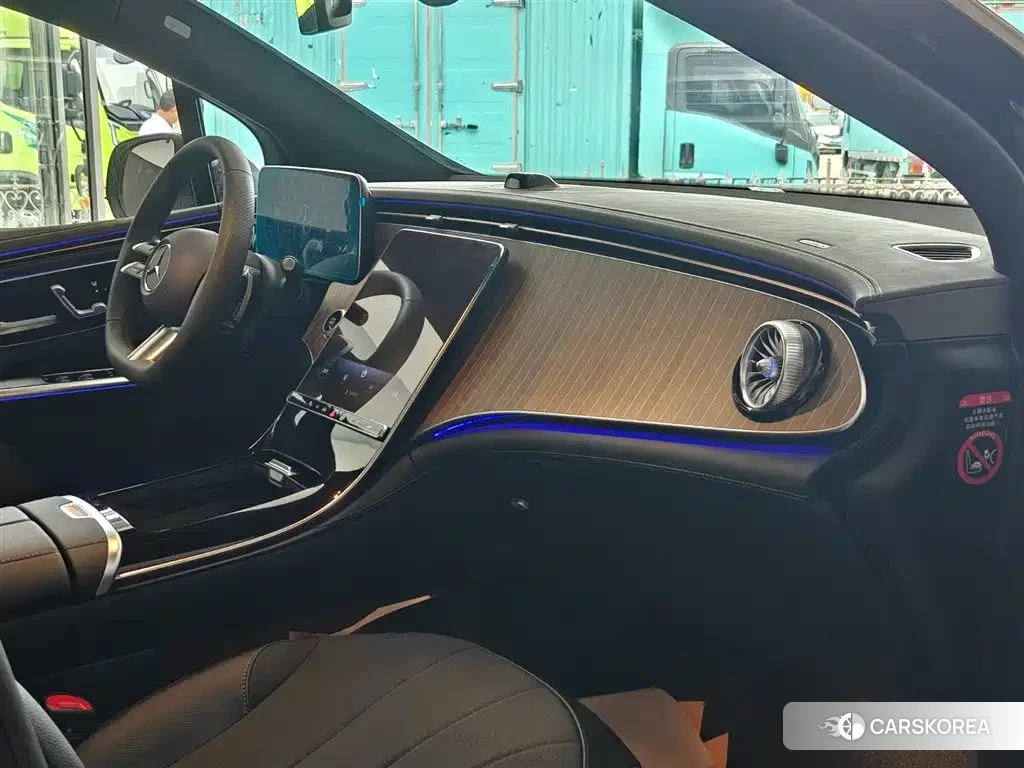 Mercedes-Benz EQE 2025 Черный из Китая, фото 5