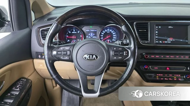 Kia The New Carnival 2018 Белый из Кореи, фото 5