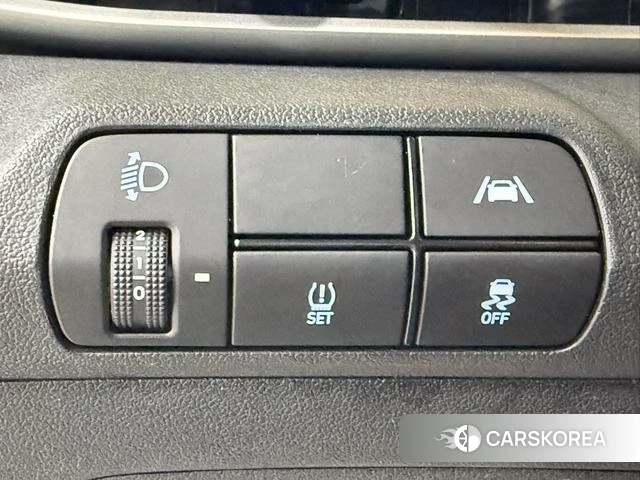 Hyundai Elantra 2023 Темно-серый из Китая, фото 5