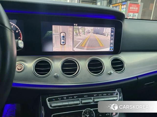 Mercedes-Benz E-Class W213 2018 Белый из Кореи, фото 5