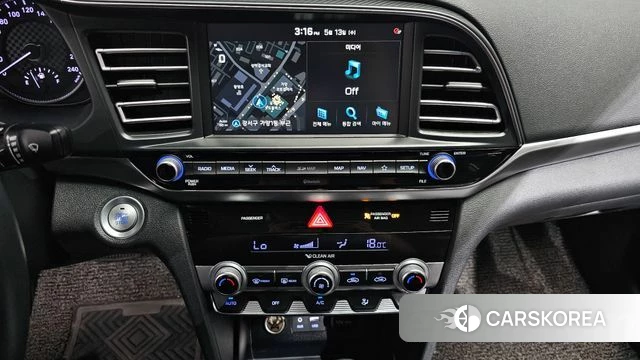 Hyundai The New Avante AD 2019 Белый из Кореи, фото 5