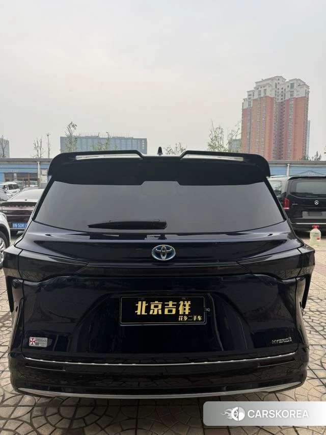 Toyota Saina 2022 Синий из Китая, фото 5