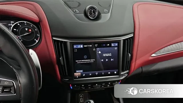 Maserati Levante 2022 Черный из Кореи, фото 5