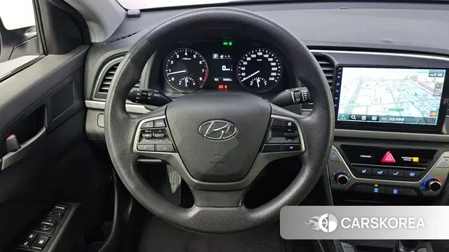 Hyundai Avante AD 2018 Белый из Кореи, фото 5