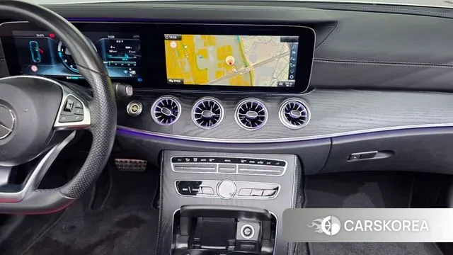 Mercedes-Benz E-Class W213 2018 Белый из Кореи, фото 5