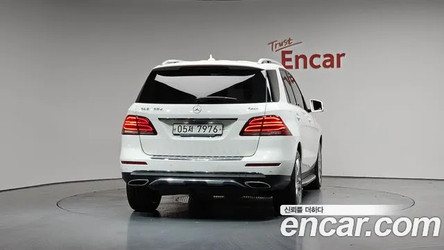 Mercedes-Benz GLE - Class W166 2018 Белый из Кореи, фото 5