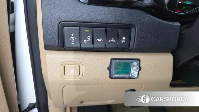 Kia The New Carnival 2019 Белый из Кореи, фото 5