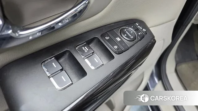 Kia The New Carnival 2018 Черный из Кореи, фото 5