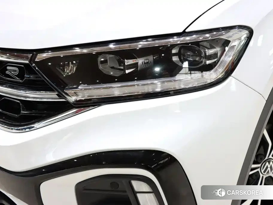 Volkswagen T-Roc 2024 Белый из Китая, фото 5
