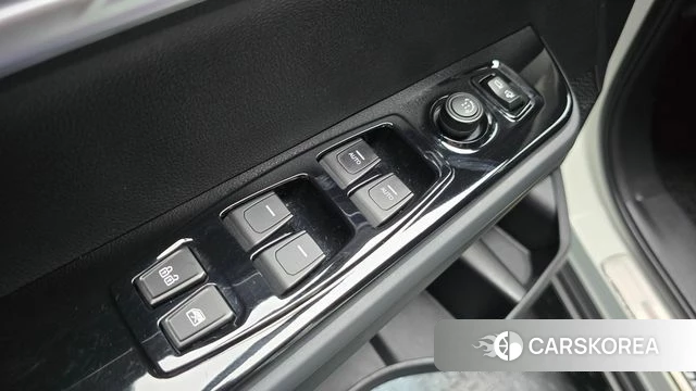 Ssangyong Torres 2023 Белый из Кореи, фото 5