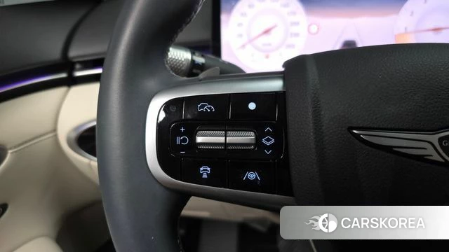 Genesis GV70 2024 Черный из Кореи, фото 5