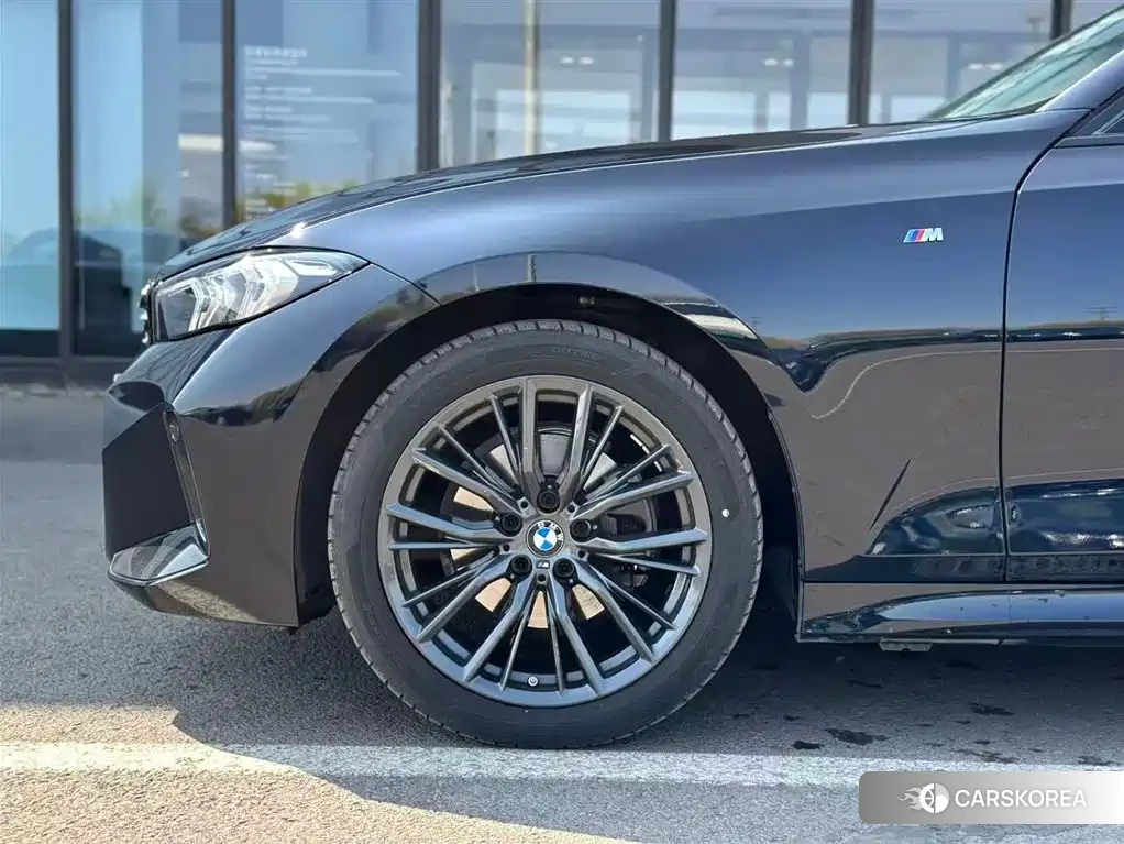 BMW 3 series 2025 Черный из Китая, фото 5