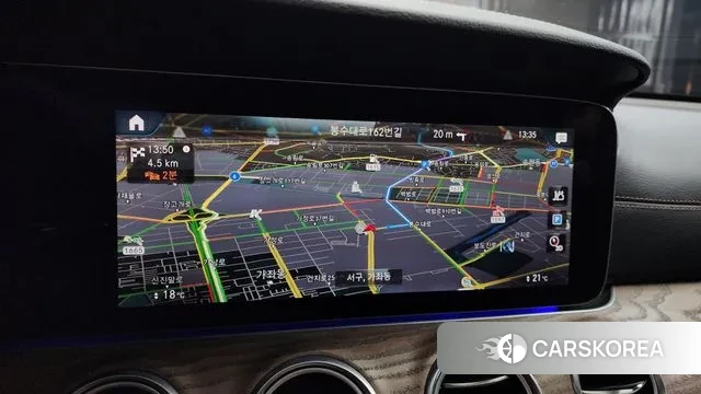 Mercedes-Benz E-Class W213 2022 Белый из Кореи, фото 5