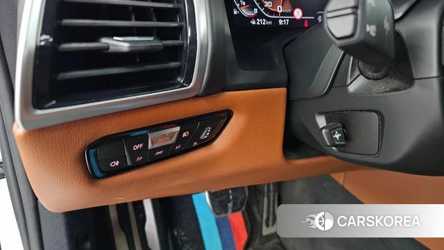 BMW 8 Series (G15) 2021 Белый из Кореи, фото 5