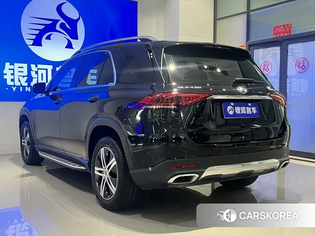Mercedes-Benz GLE (import) 2022 Черный из Китая, фото 5
