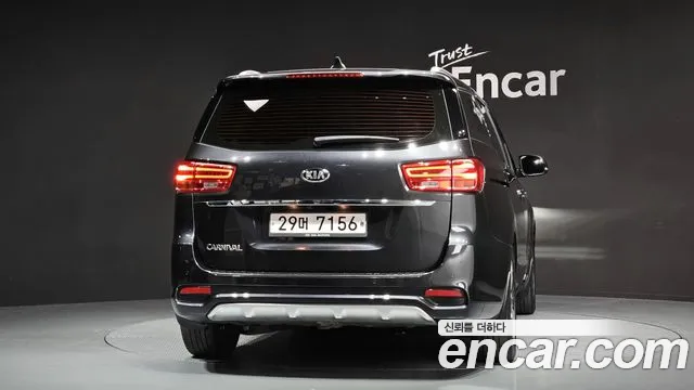 Kia The New Carnival id 2680493 из Кореи 5