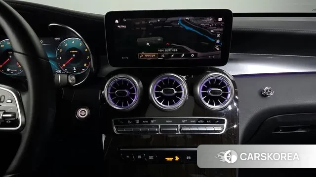 Mercedes-Benz GLC-Class X253 2020 Белый из Кореи, фото 5