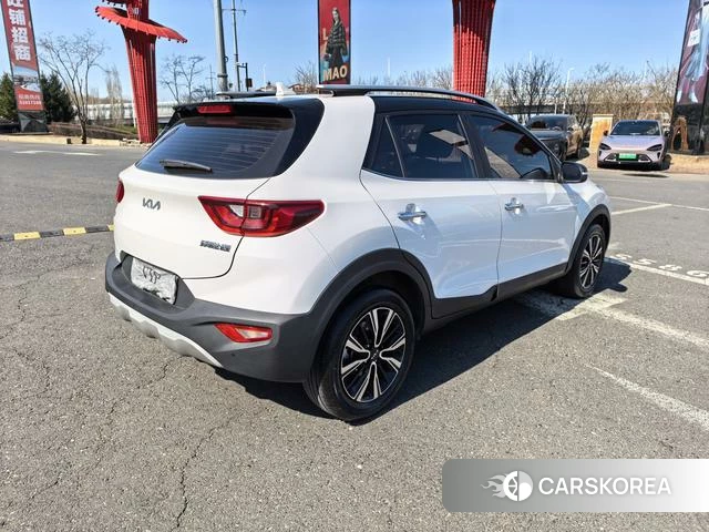 Kia Yi Ran 2022 Белый из Китая, фото 5