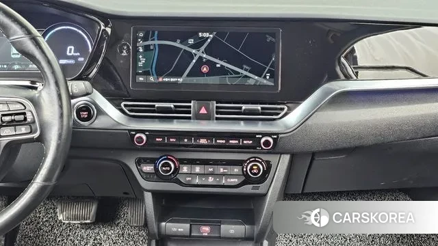 Kia Niro Plus 2022 Белый из Кореи, фото 5