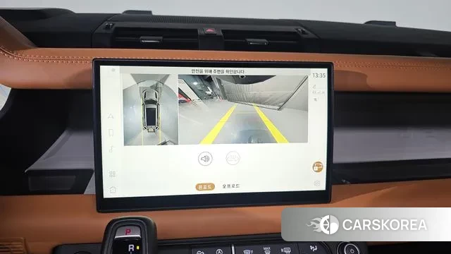 Land Rover Defender (L663) 2024 Черный из Кореи, фото 5