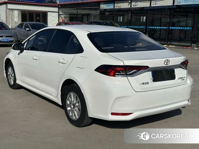 Toyota Corolla 2024 Белый из Китая, фото 5