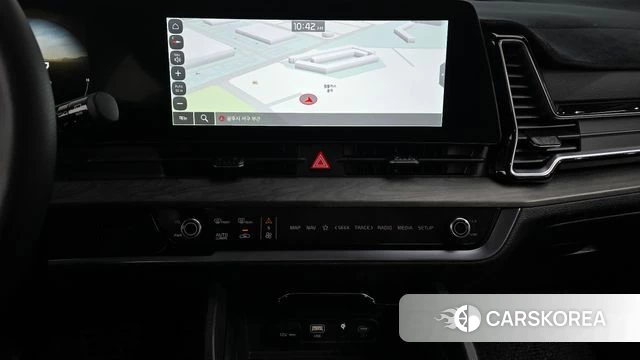 Kia Sportage 5th Generation 2024 Белый из Кореи, фото 5