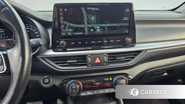 Kia The New K3 2nd generation 2021 Белый из Кореи, фото 5