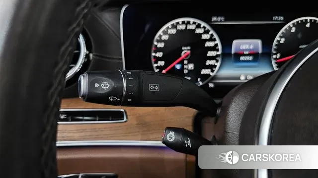 Mercedes-Benz E-Class W213 2019 Белый из Кореи, фото 5