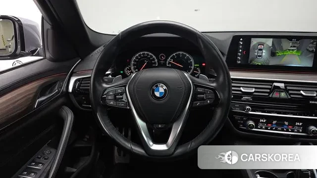 BMW 5 Series (G30) 2018 Серый из Кореи, фото 5