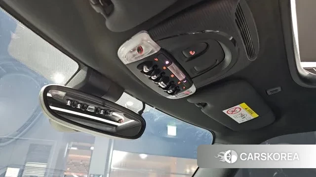 Mini Cooper S 2022 Жемчужный цвет из Кореи, фото 5